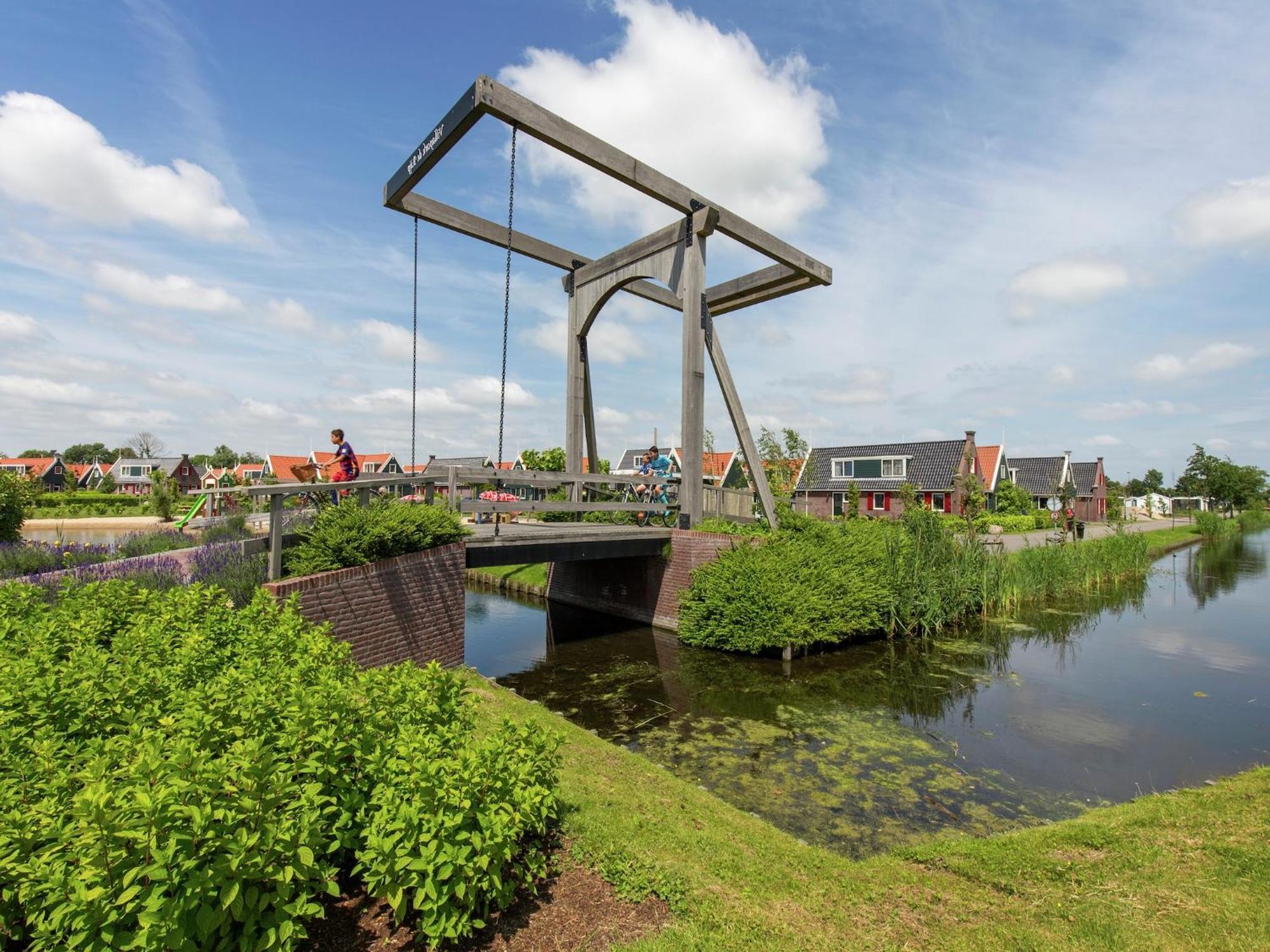 Modern Holiday Home With Sauna West-Graftdijk Экстерьер фото